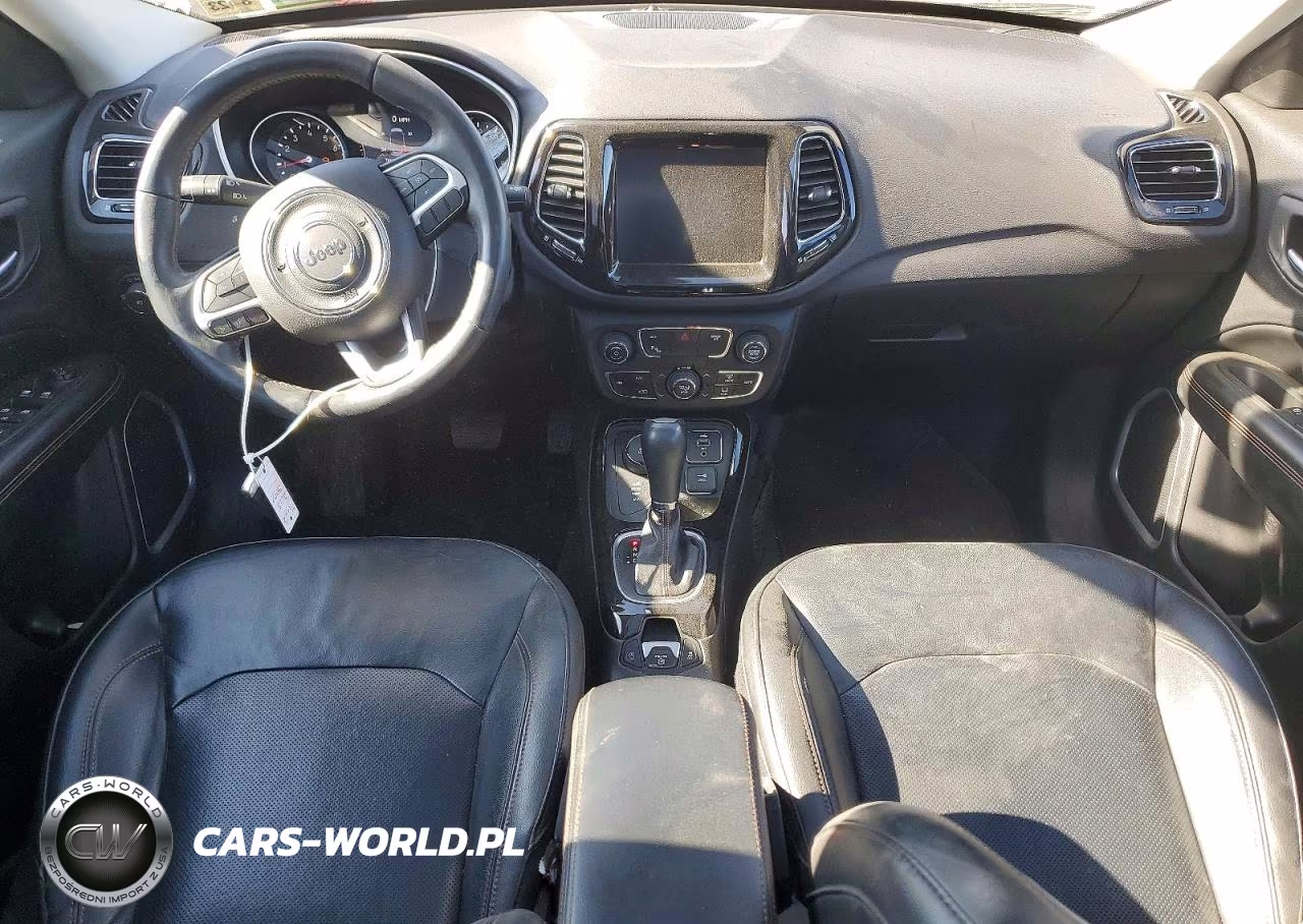 2018 Jeep Compass Limited VIN:3C4NJDCB0JT308104 - 8
