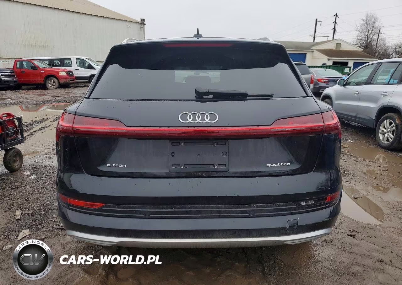 2022 Audi E-Tron Premium VIN:WA1AAAGE1NB005612 - 6