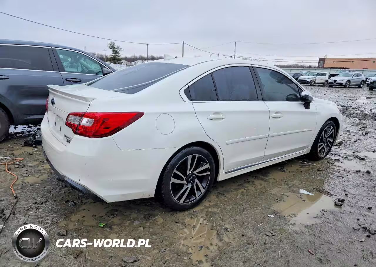 2018 Subaru Legacy Sport VIN:4S3BNAR62J3030351 - 3
