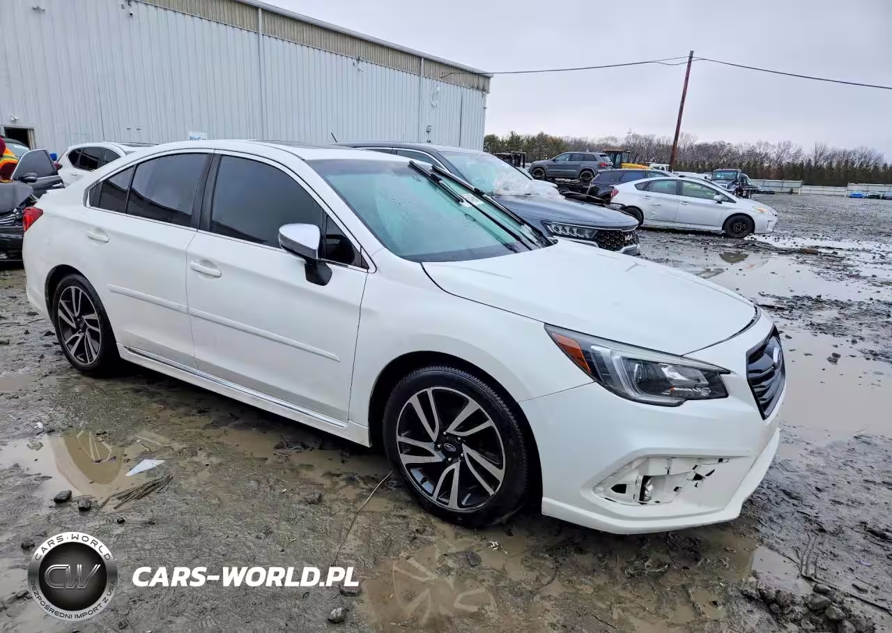 2018 Subaru Legacy Sport VIN:4S3BNAR62J3030351 - 4