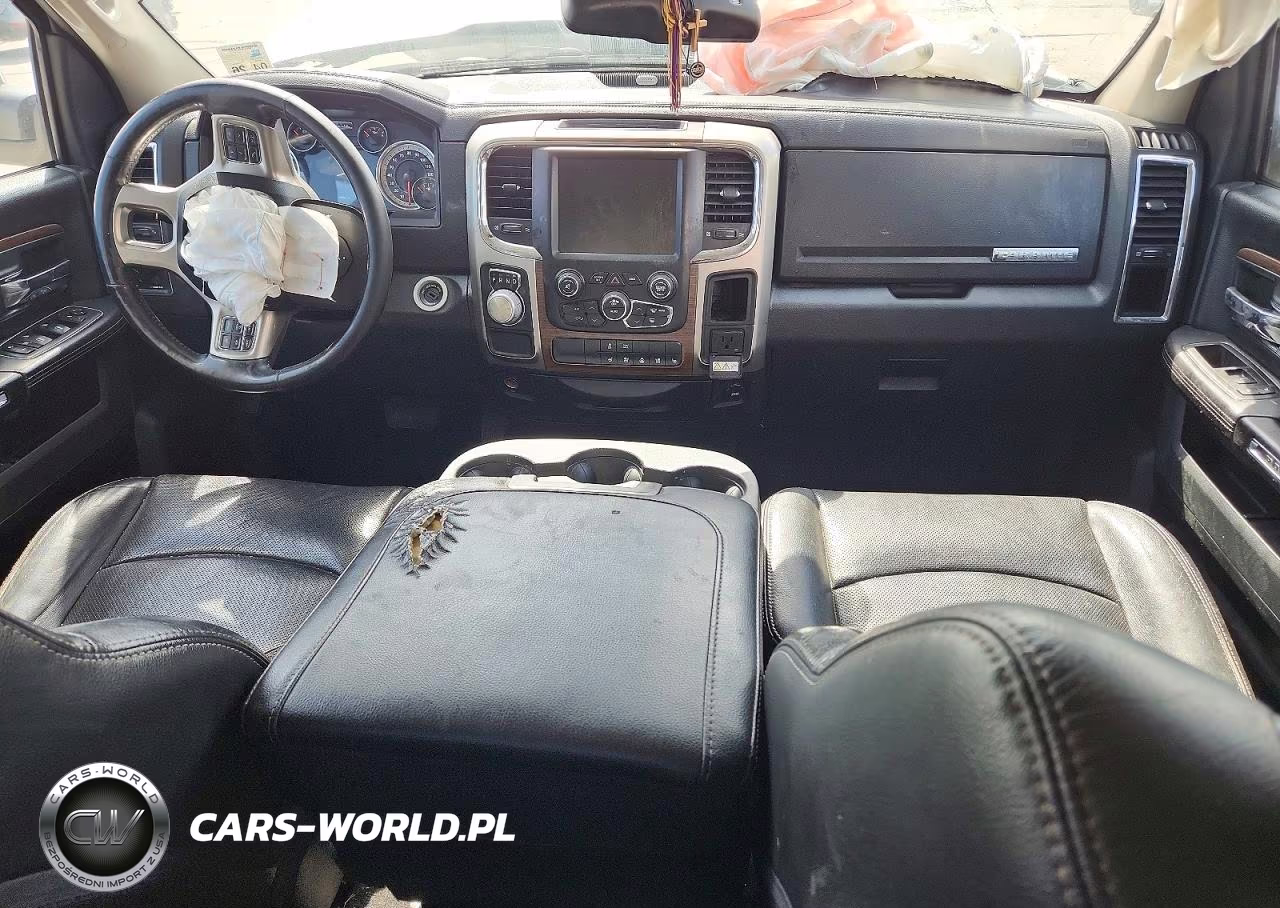 2017 Ram 1500 Laramie VIN:1C6RR6JT8HS520219 - 8