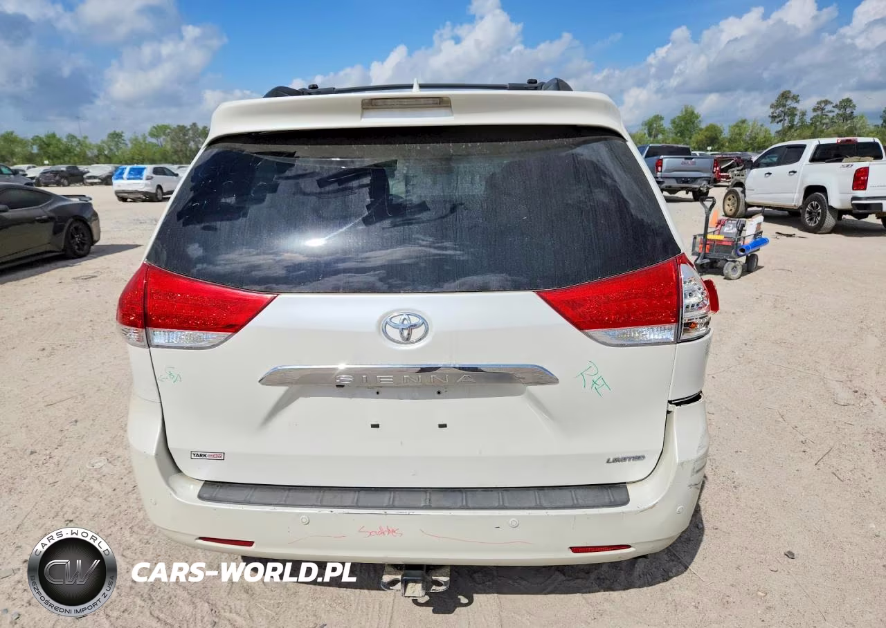 2013 Toyota Sienna Limited 7-Passenger VIN:5TDYK3DCXDS281231 - 6
