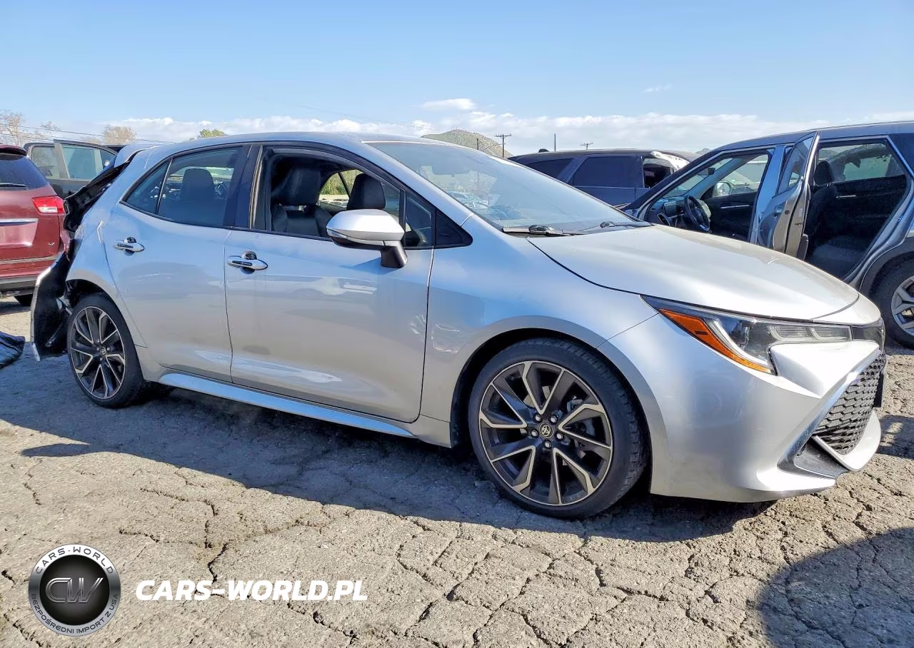 2022 Toyota Corolla Hatchback Xse VIN:JTNC4MBE8N3153308 - 4