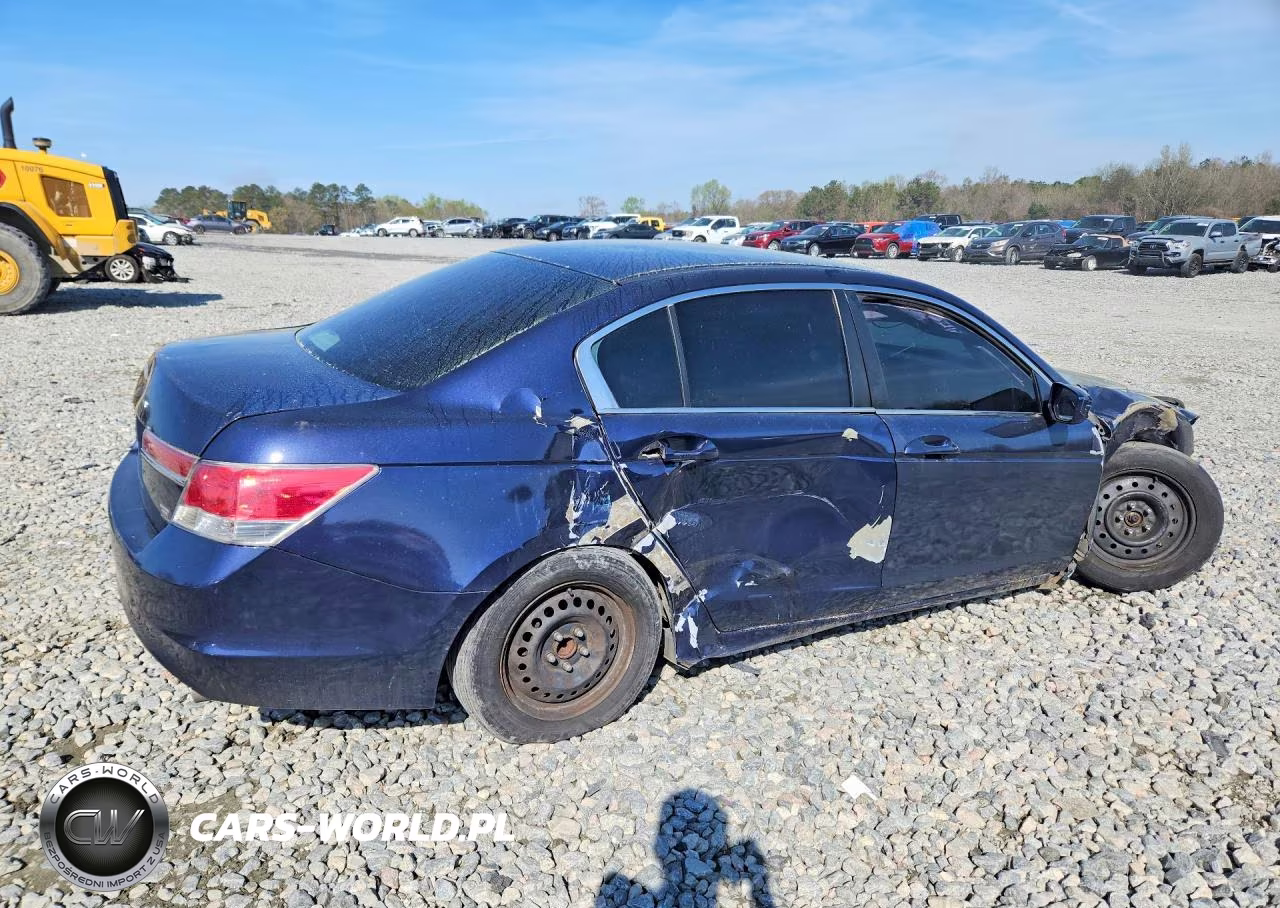 2011 Honda Accord VIN:1HGCP2F31BA126131 - 3