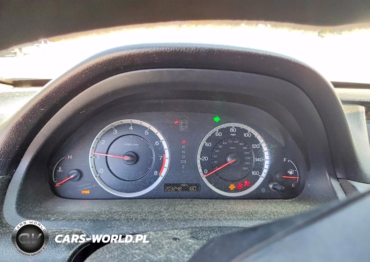 2011 Honda Accord VIN:1HGCP2F31BA126131 - 9