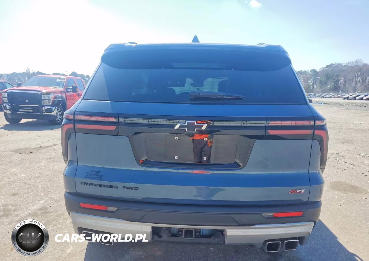 2025 Chevrolet Traverse Z71 VIN:1GNEVJRS4SJ244059 - 6