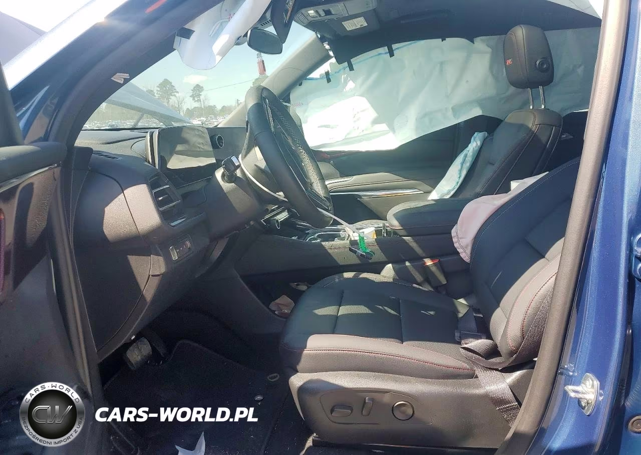 2025 Chevrolet Traverse Z71 VIN:1GNEVJRS4SJ244059 - 7
