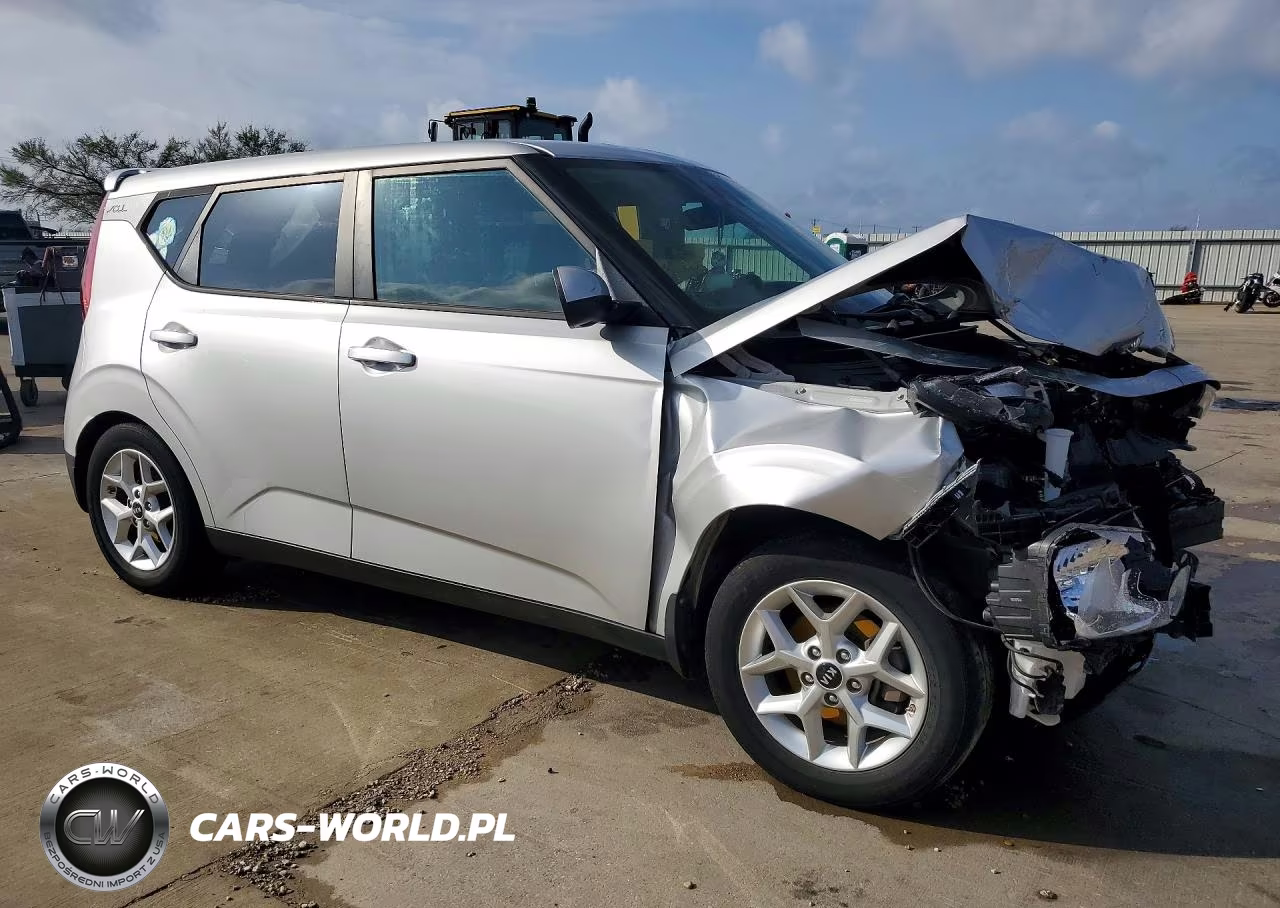 2020 Kia Soul S VIN:KNDJ23AU4L7733360 - 4