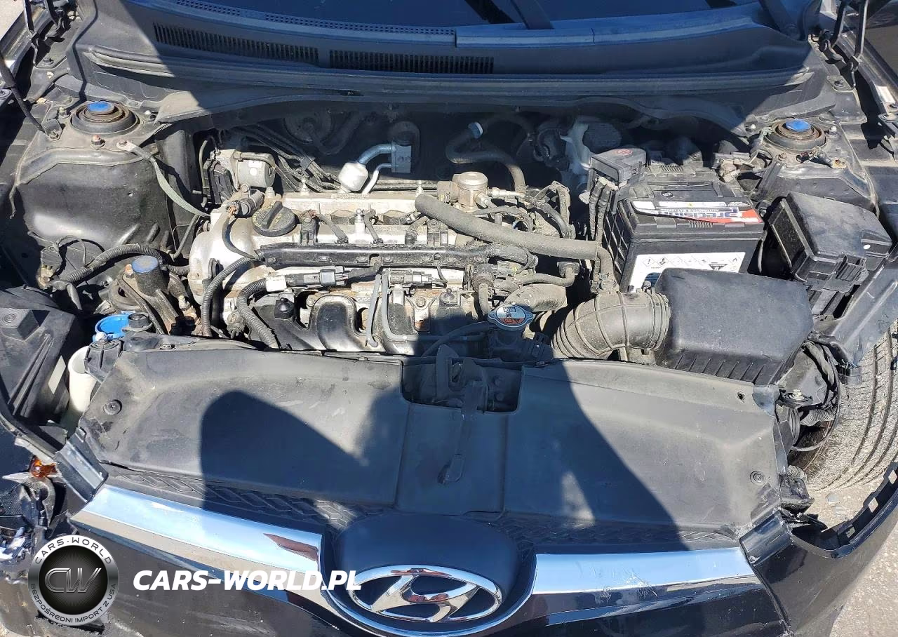 2013 Hyundai Veloster Base VIN:KMHTC6AD7DU096910 - 11