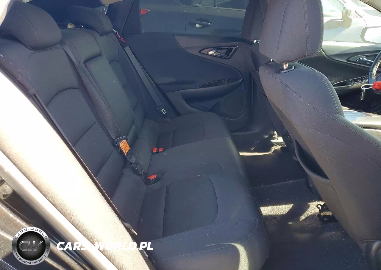 2017 Chevrolet Malibu Lt VIN:1G1ZE5ST5HF122125 - 10