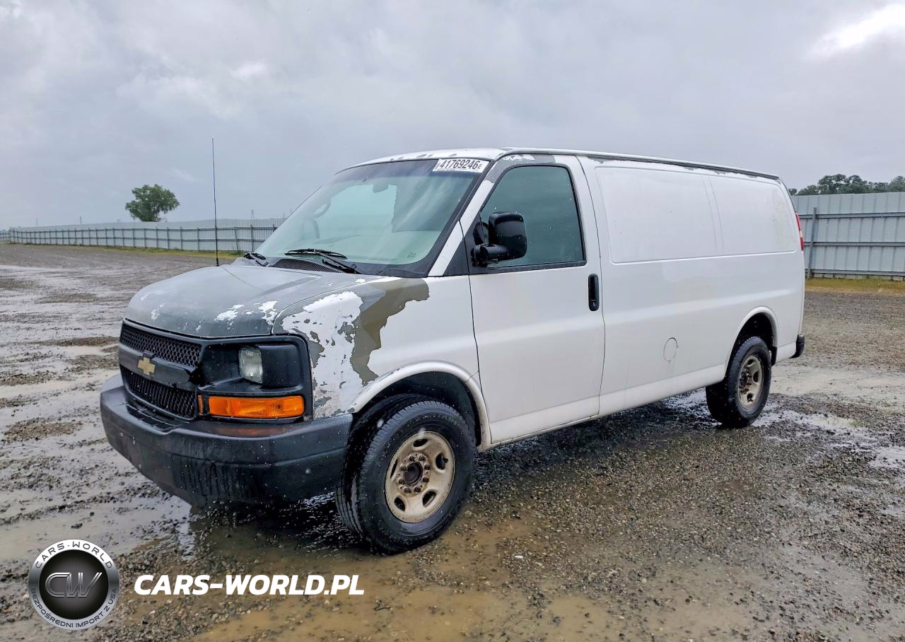 2010 Chevrolet Express G2500 Ls