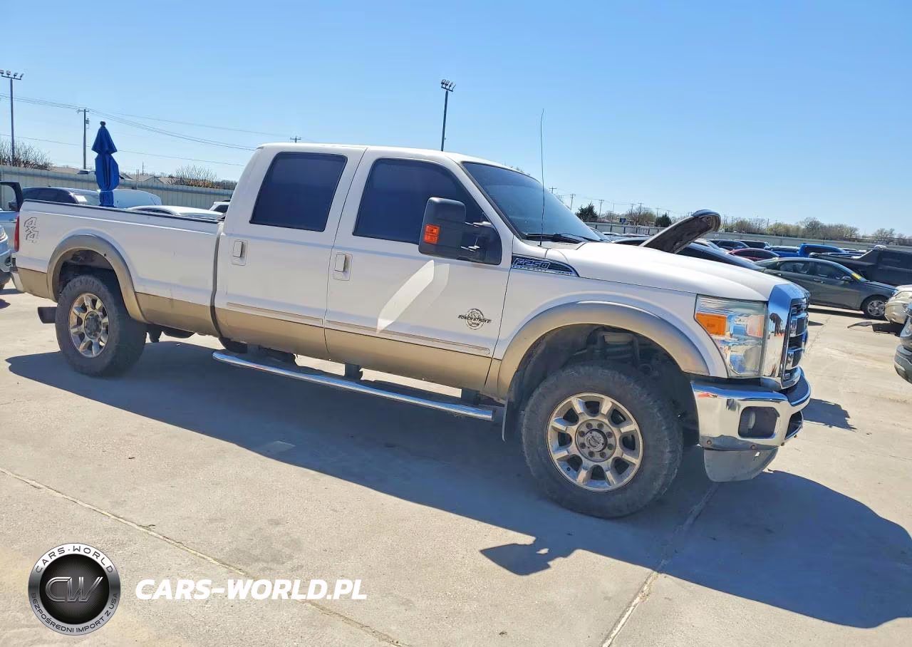 2012 Ford F250 Super Duty VIN:1FT7W2BT6CEC61334 - 4