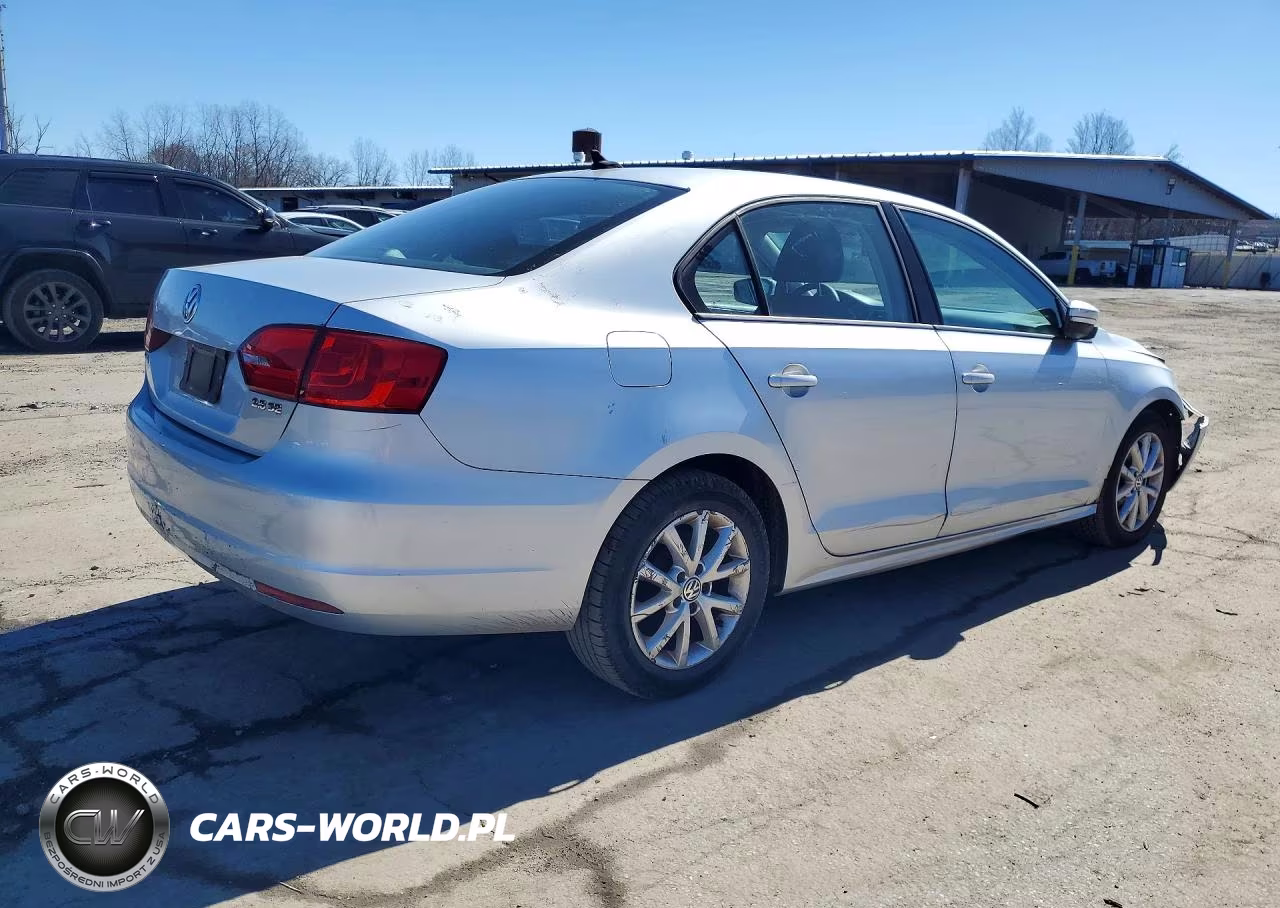 2011 Volkswagen Jetta Se VIN:3VWDZ7AJ4BM364779 - 3