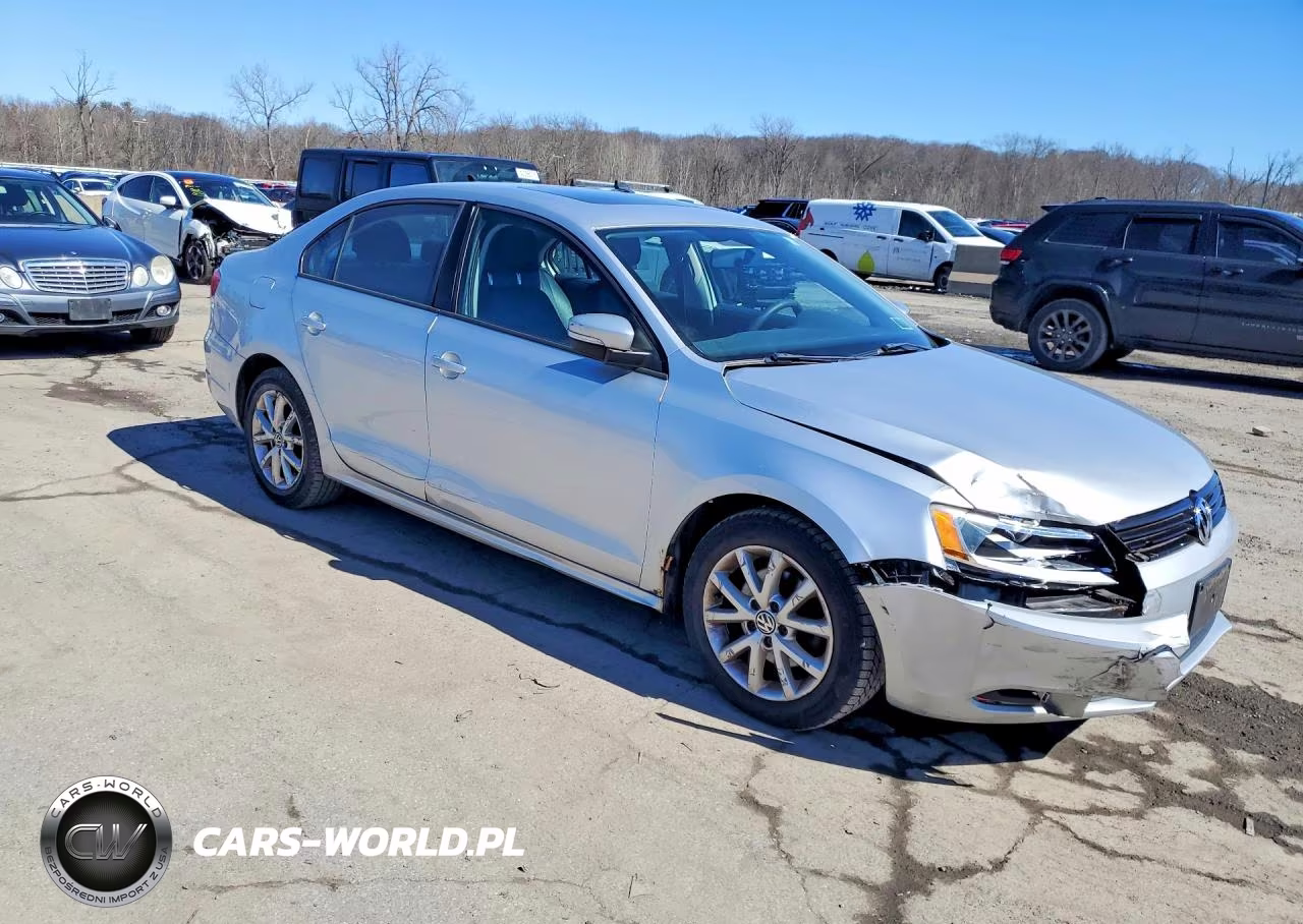 2011 Volkswagen Jetta Se VIN:3VWDZ7AJ4BM364779 - 4