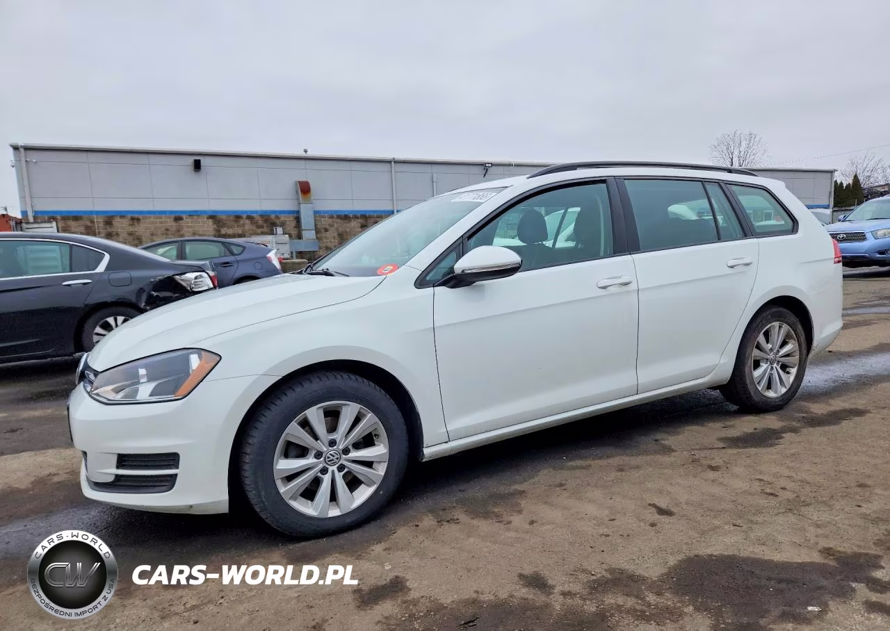 2017 Volkswagen Golf Sportwagen S