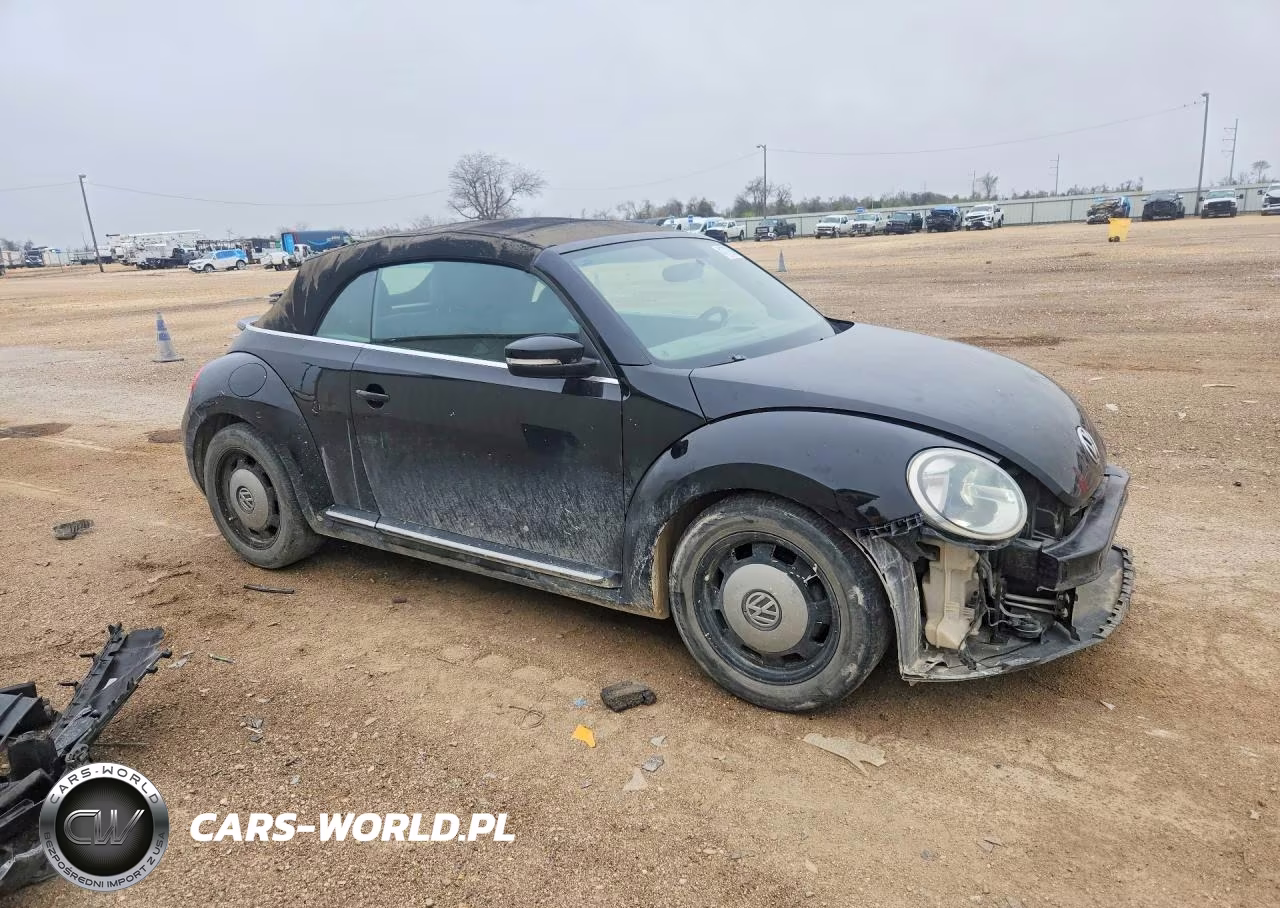 2015 Volkswagen Beetle 1.8T VIN:3VW517AT9FM814672 - 4