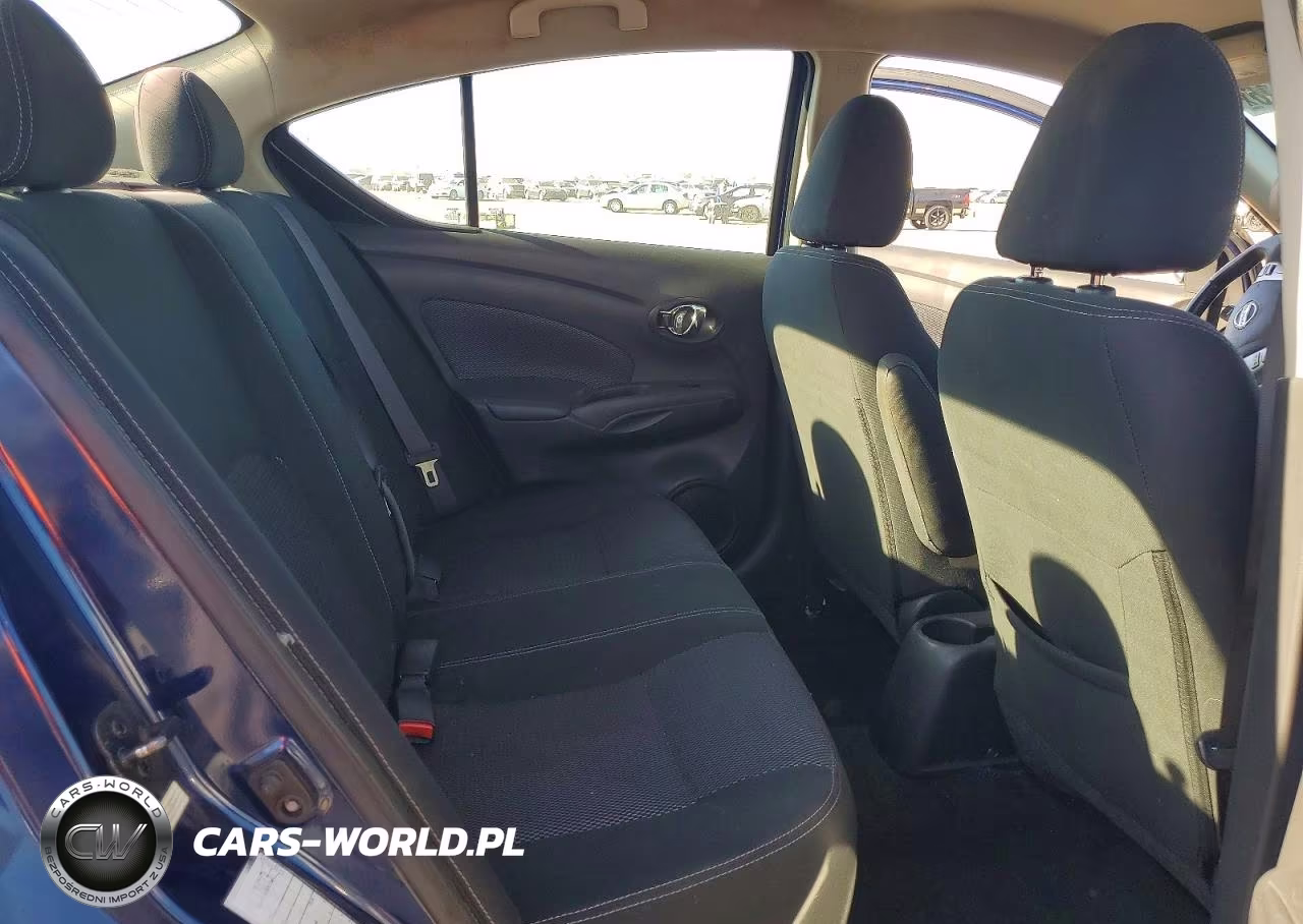 2018 Nissan Versa Sv VIN:3N1CN7AP5JL809777 - 10