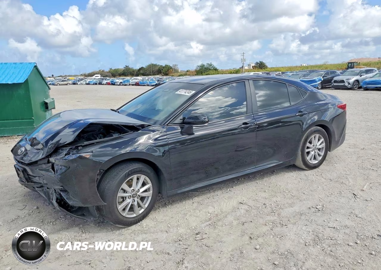 2025 Toyota Camry Le