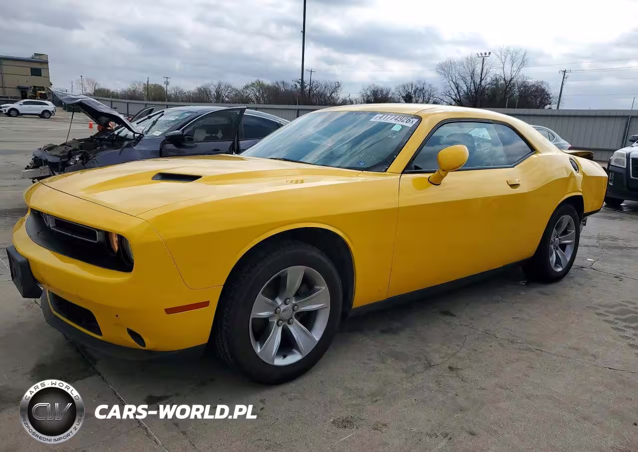 2017 Dodge Challenger Sxt