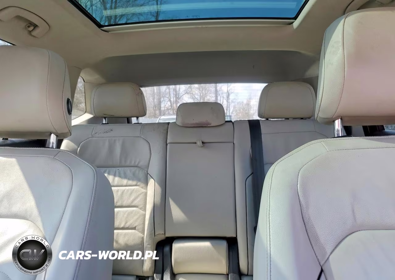 2019 Volkswagen Tiguan Sel Premium VIN:3VV4B7AX4KM156527 - 10