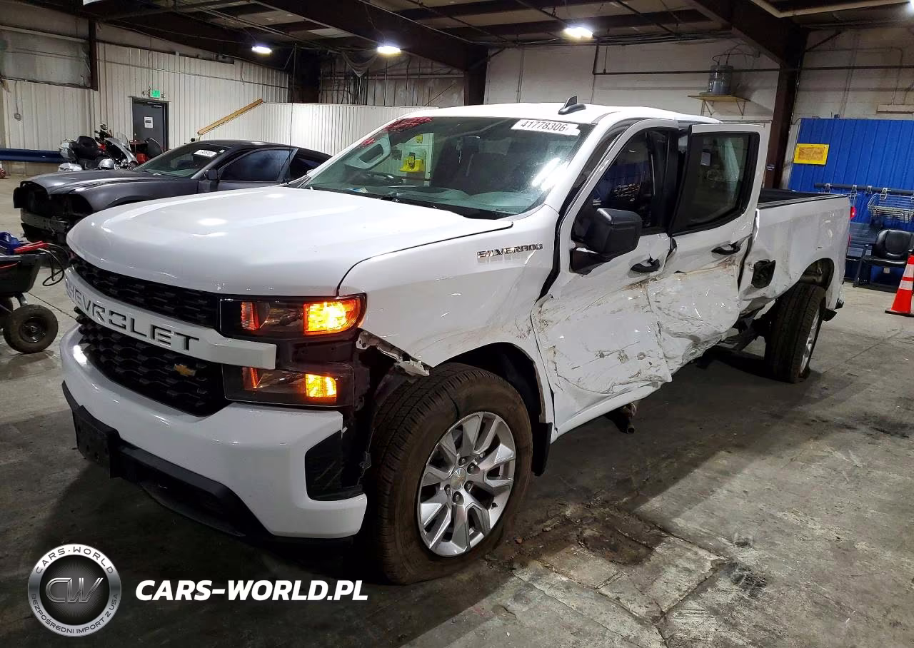 2021 Chevrolet Silverado K1500 Custom
