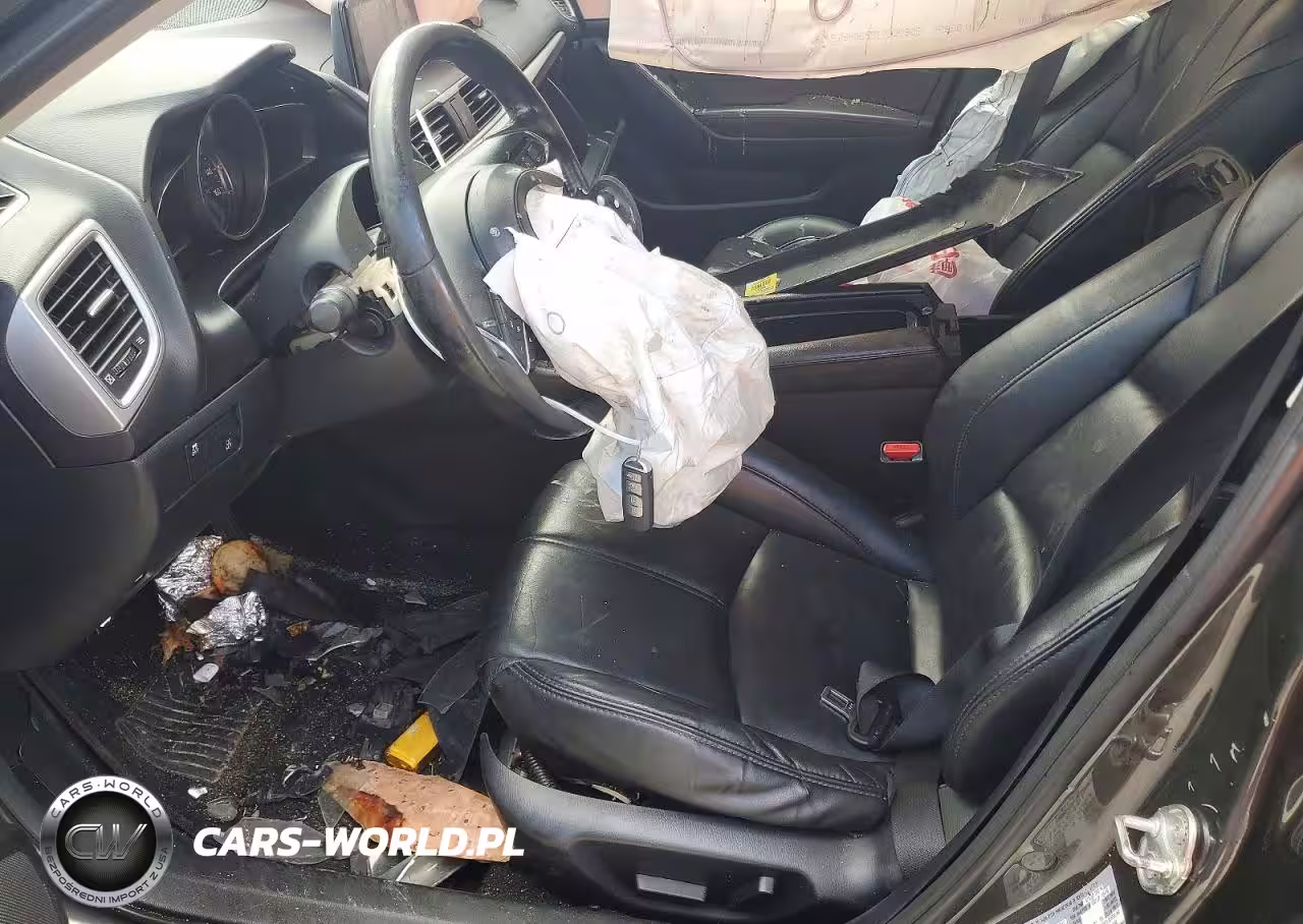 2018 Mazda 3 Touring VIN:3MZBN1V39JM230568 - 7