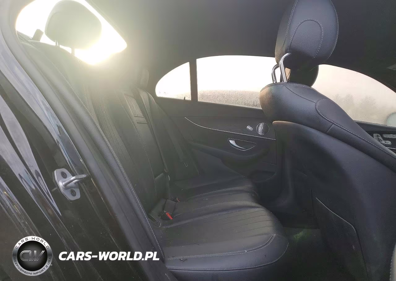 2019 Mercedes-Benz E 300 4Matic VIN:WDDZF4KB4KA690561 - 10