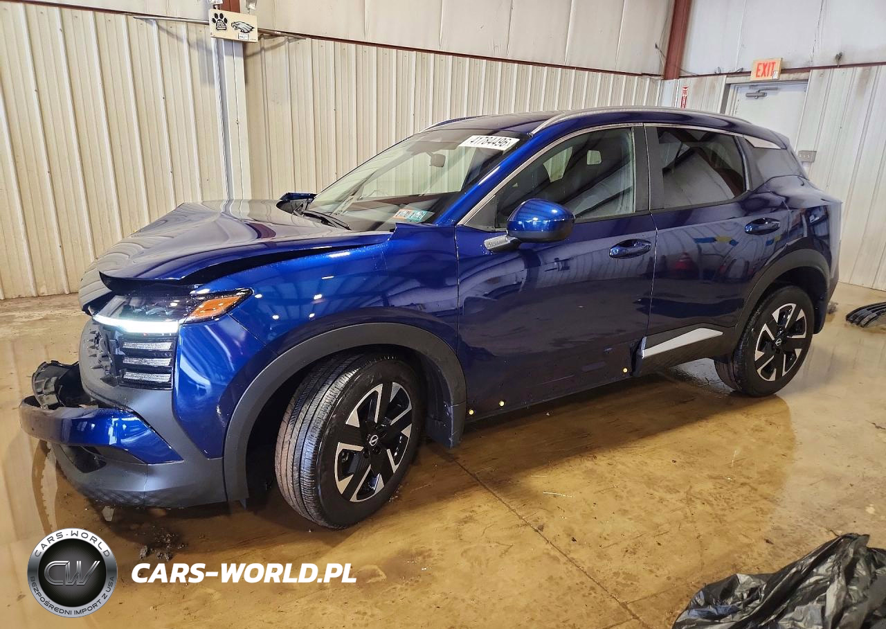 2025 Nissan Kicks Sv