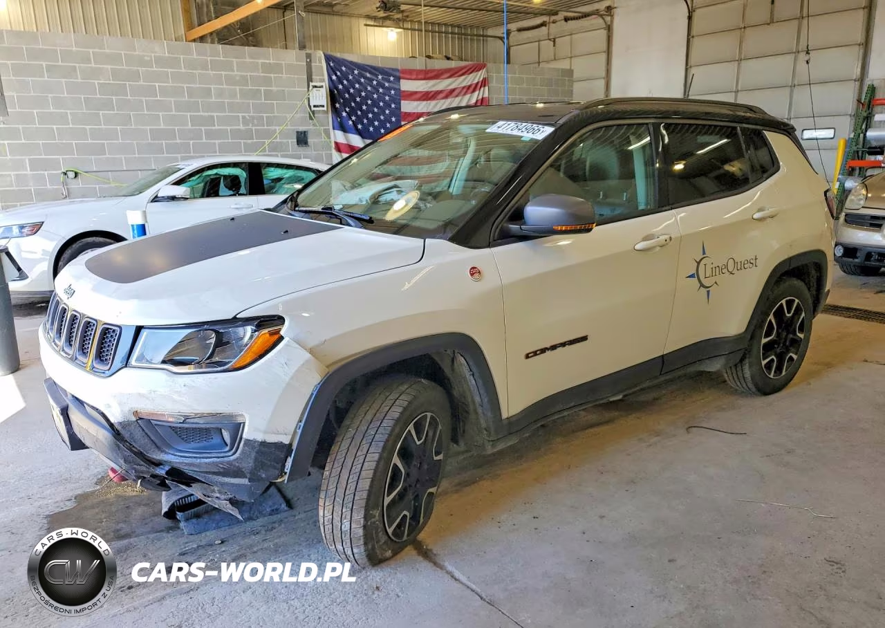 2020 Jeep Compass Trailhawk – zdjęcie 1 z 12