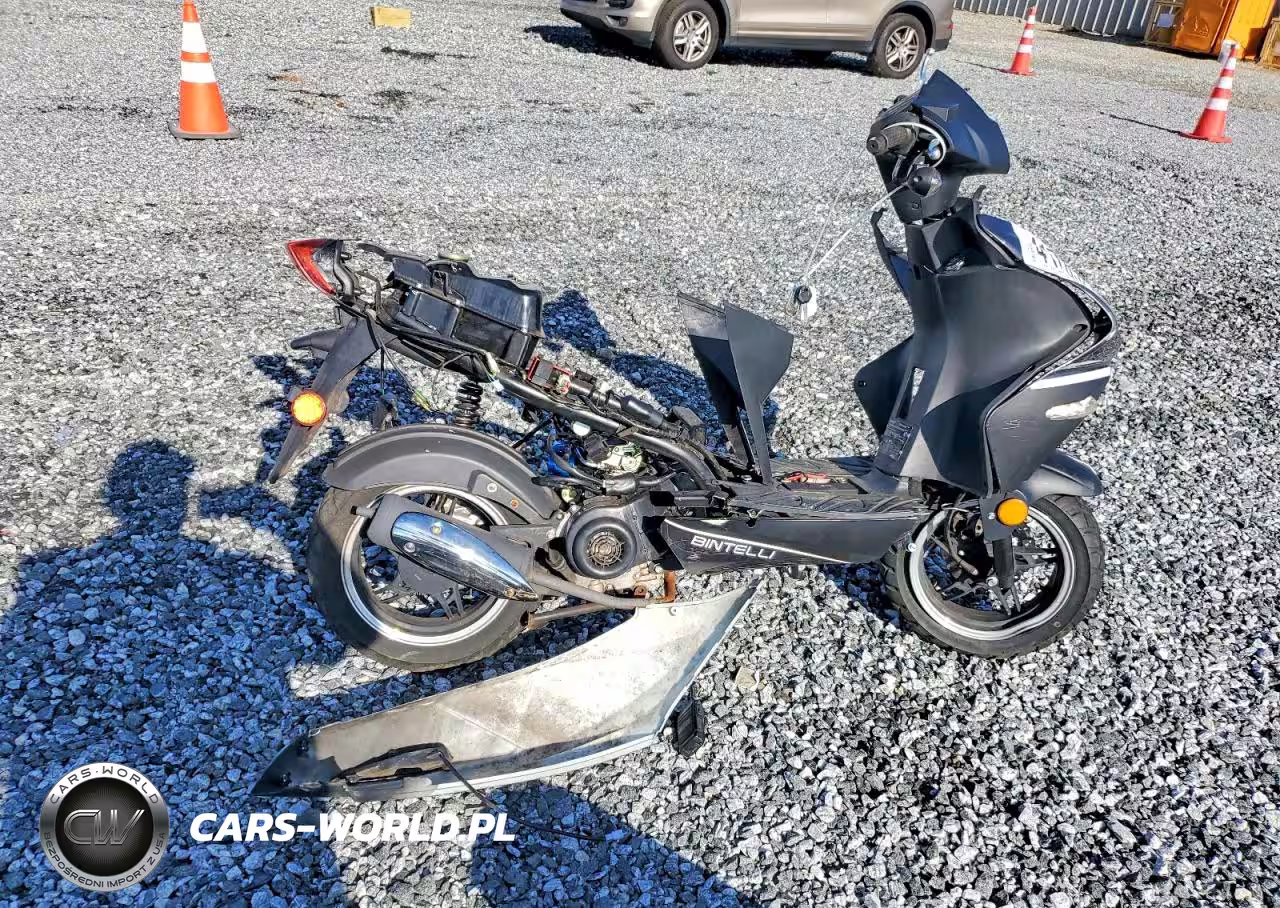 2023 Hyos Scorch Moped