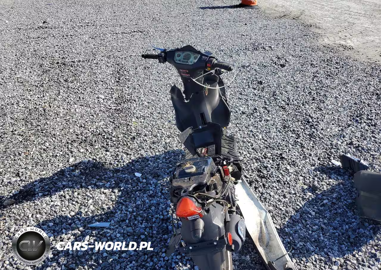 2023 Hyos Scorch Moped VIN:LL0TCAPR1PG000885 - 6