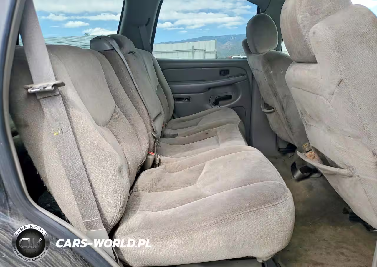 2005 GMC Yukon VIN:1GKEC13V15J246216 - 10