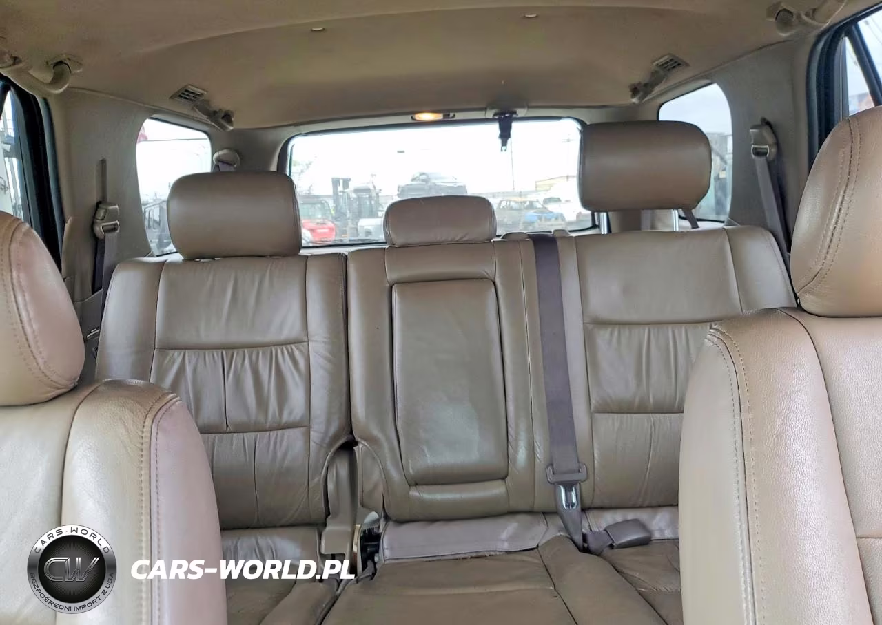 2003 Toyota Sequoia Sr5 VIN:5TDZT34A83S174936 - 10