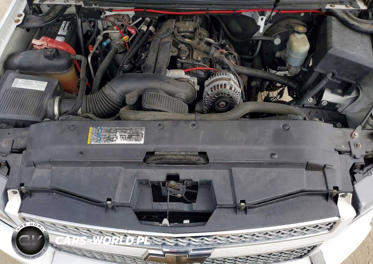 2008 Chevrolet Tahoe C1500 VIN:1GNFC13J88R190270 - 12