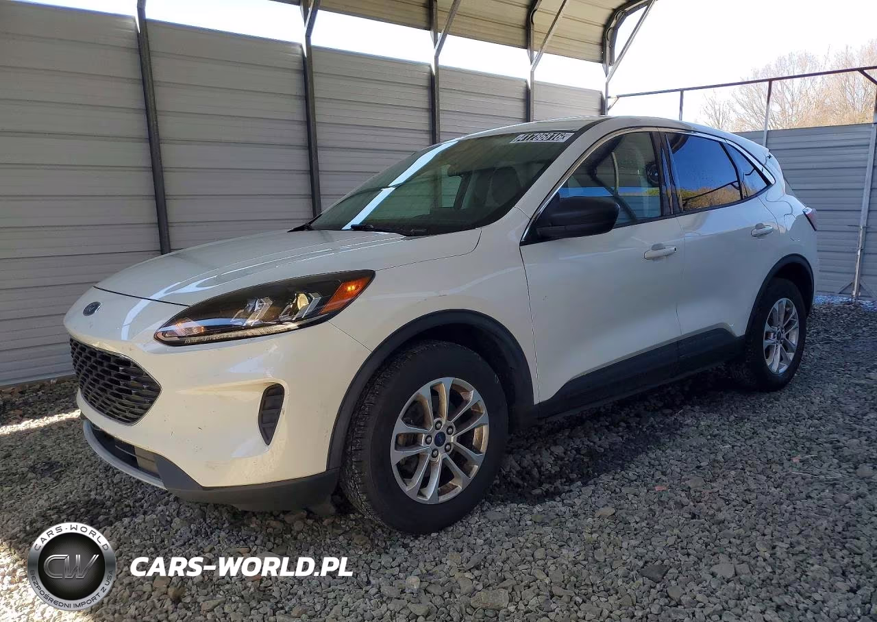 2022 Ford Escape Se