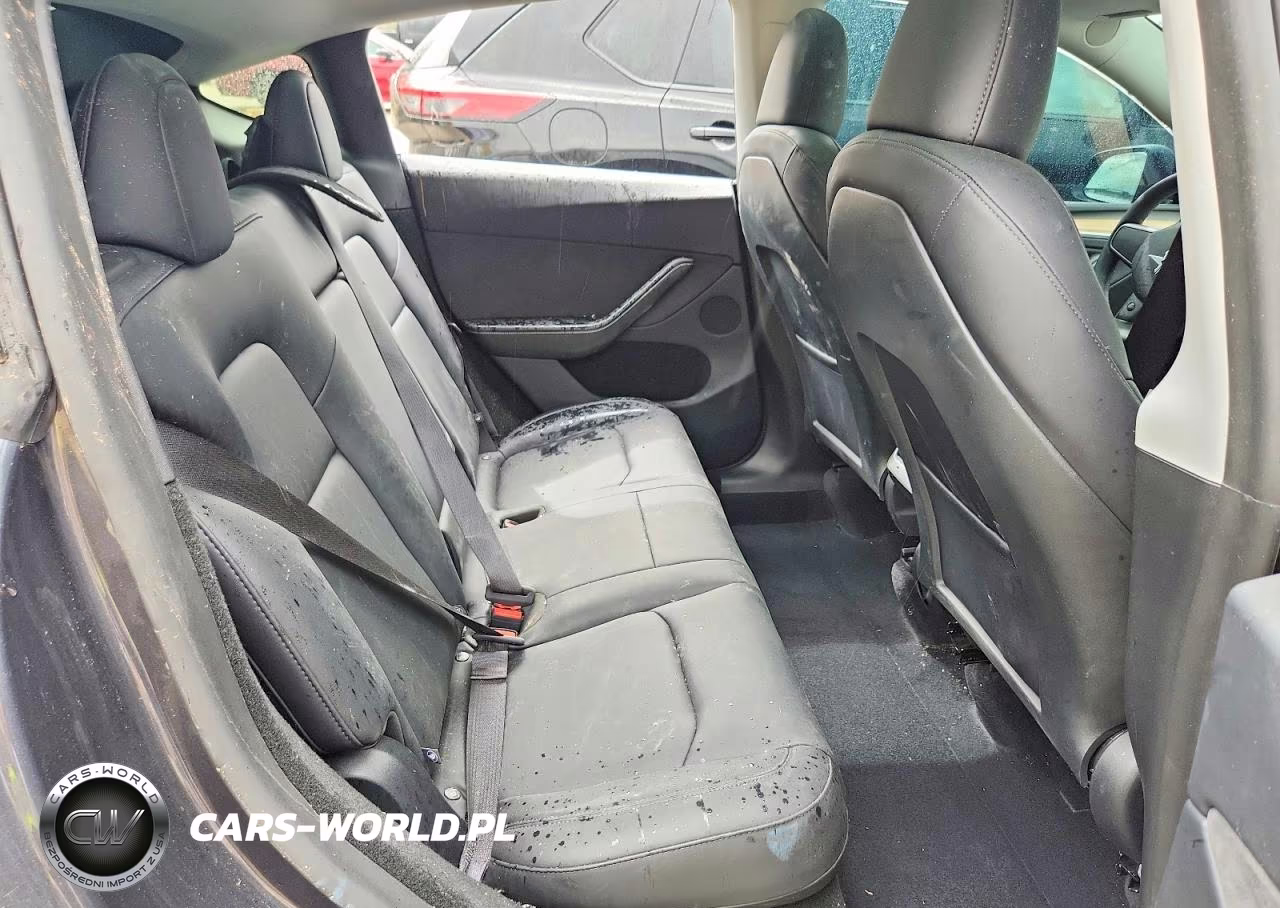 2025 Tesla Model Y VIN:7SAYGDEE3SA361432 - 11