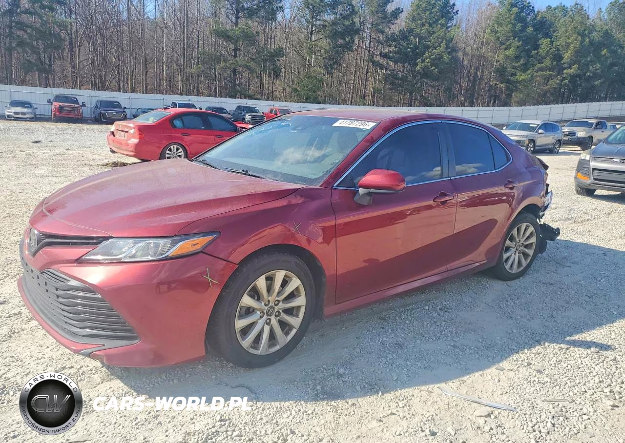 2018 Toyota Camry – zdjęcie 1 z 12
