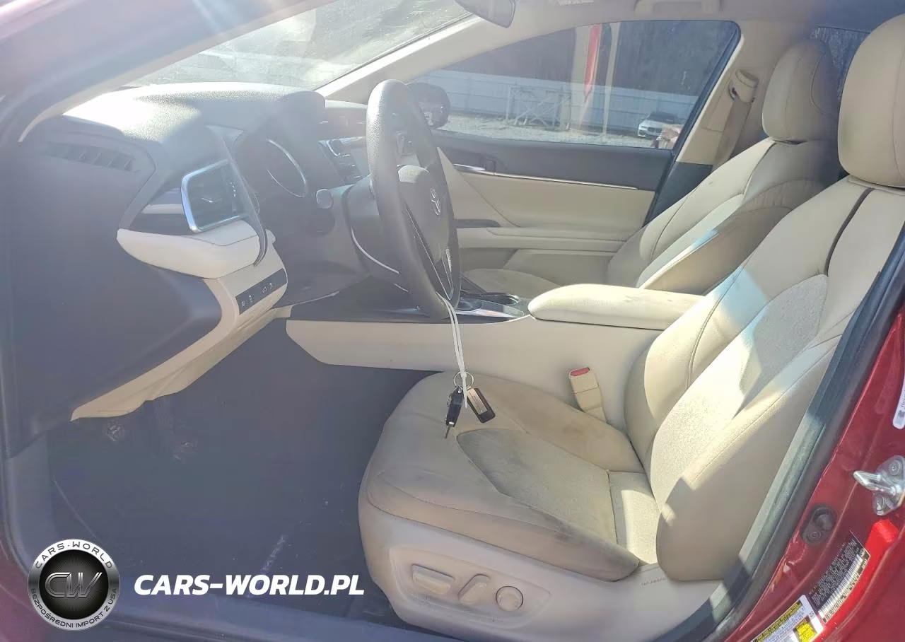 2018 Toyota Camry VIN:4T1B11HK2JU535550 - 7