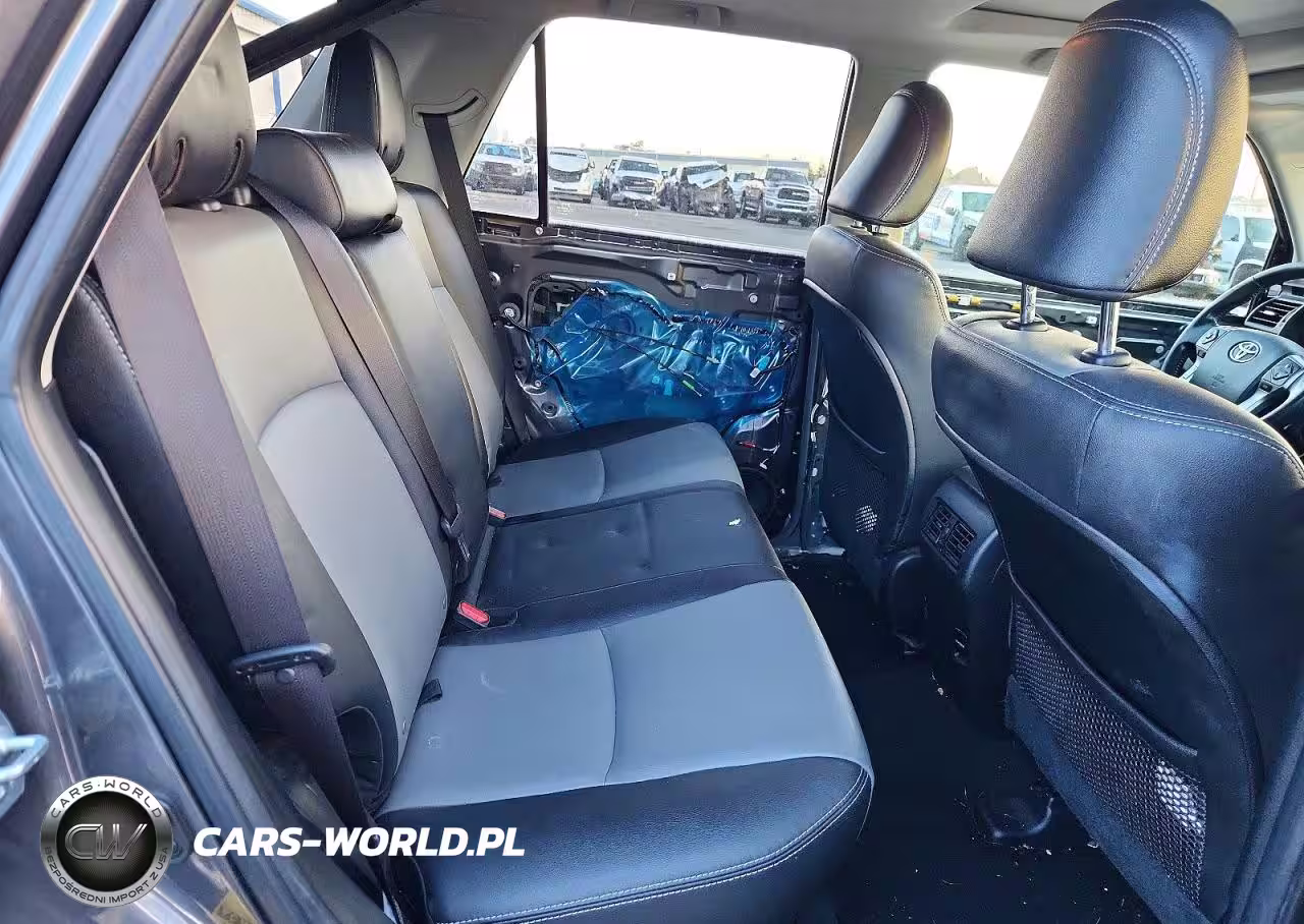 2018 Toyota 4Runner Sr5 Premium VIN:JTEBU5JR8J5538114 - 11