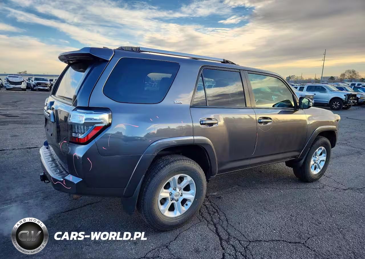 2018 Toyota 4Runner Sr5 Premium VIN:JTEBU5JR8J5538114 - 3