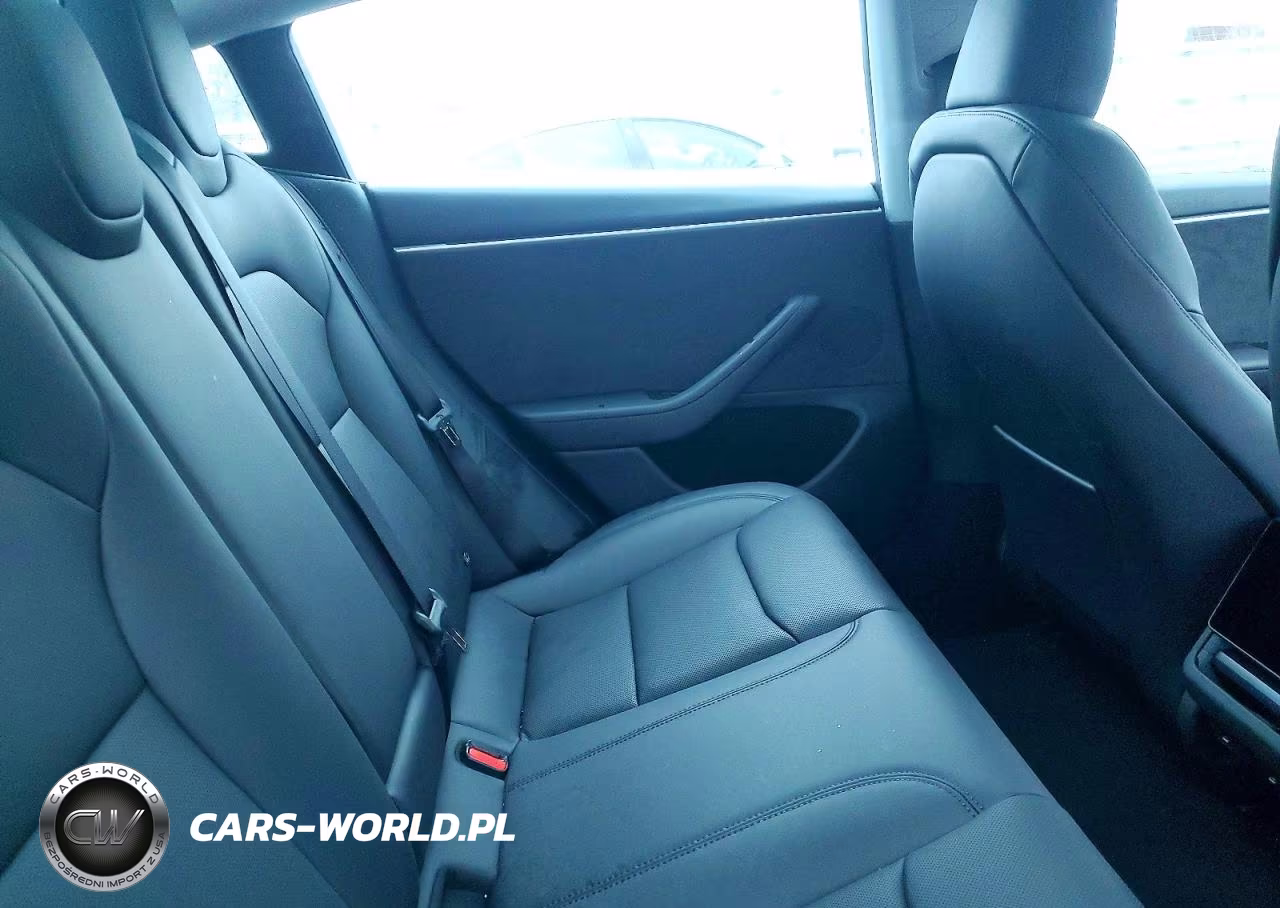 2026 Tesla Model 3 VIN:5YJ3E1EB9TF118715 - 10