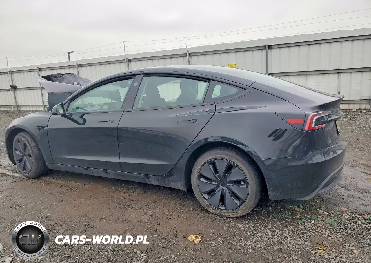 2026 Tesla Model 3 VIN:5YJ3E1EB9TF118715 - 2