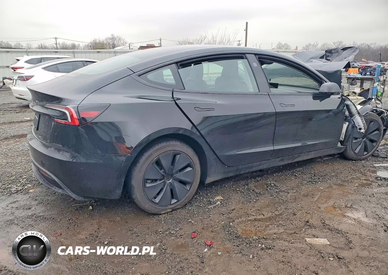 2026 Tesla Model 3 VIN:5YJ3E1EB9TF118715 - 3
