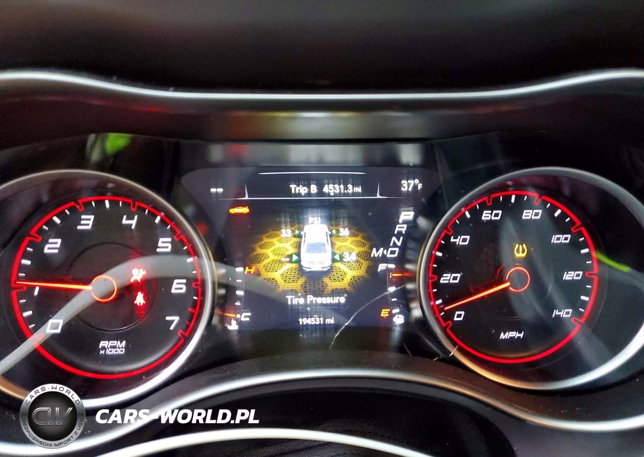 2019 Dodge Charger Sxt VIN:2C3CDXBG7KH695598 - 9