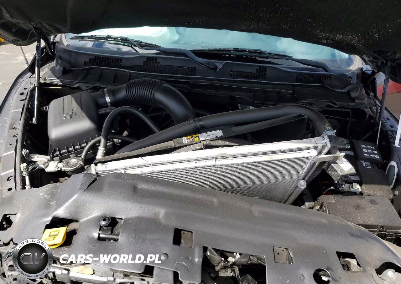 2023 Ram 1500 Classic Tradesman VIN:3C6RR6KT7PG562823 - 11