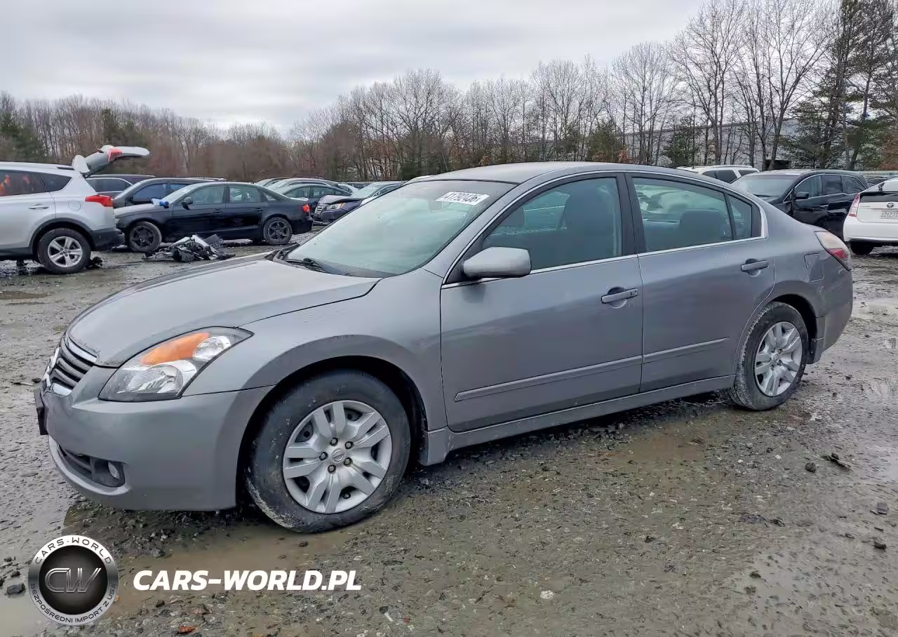 2009 Niss Altima