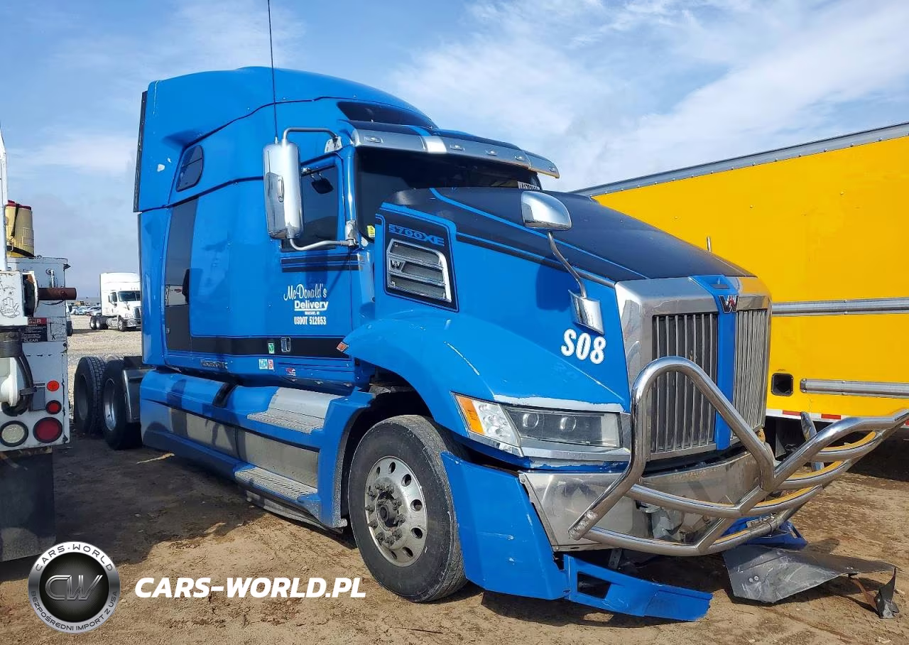 2019 Western Star-Auto Car 5700 Xe - Semi Truck