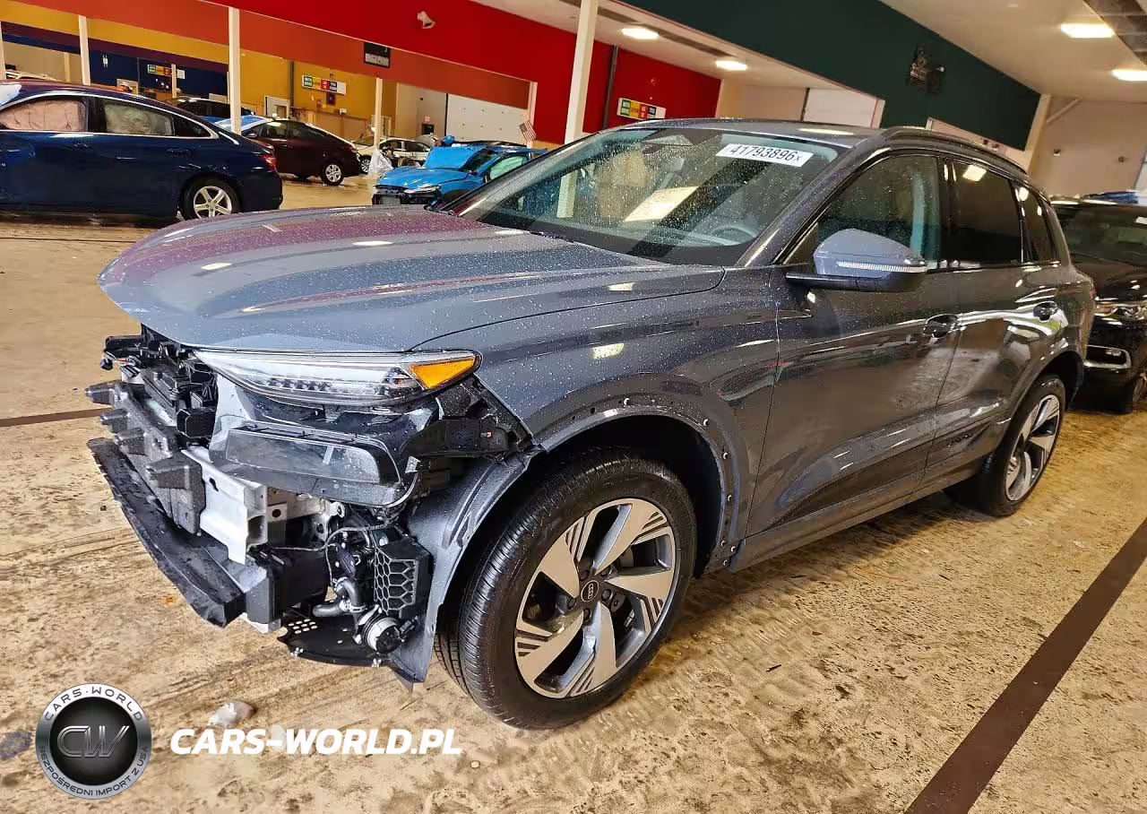 2025 Audi Q6 E-Tron Premium Plus