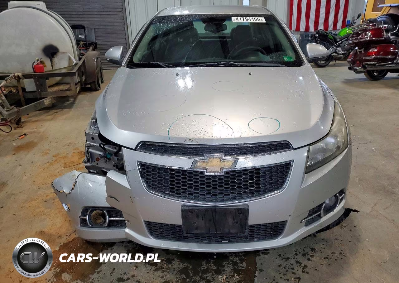 2012 Chevrolet Cruze Lt VIN:1G1PG5SC6C7401197 - 5