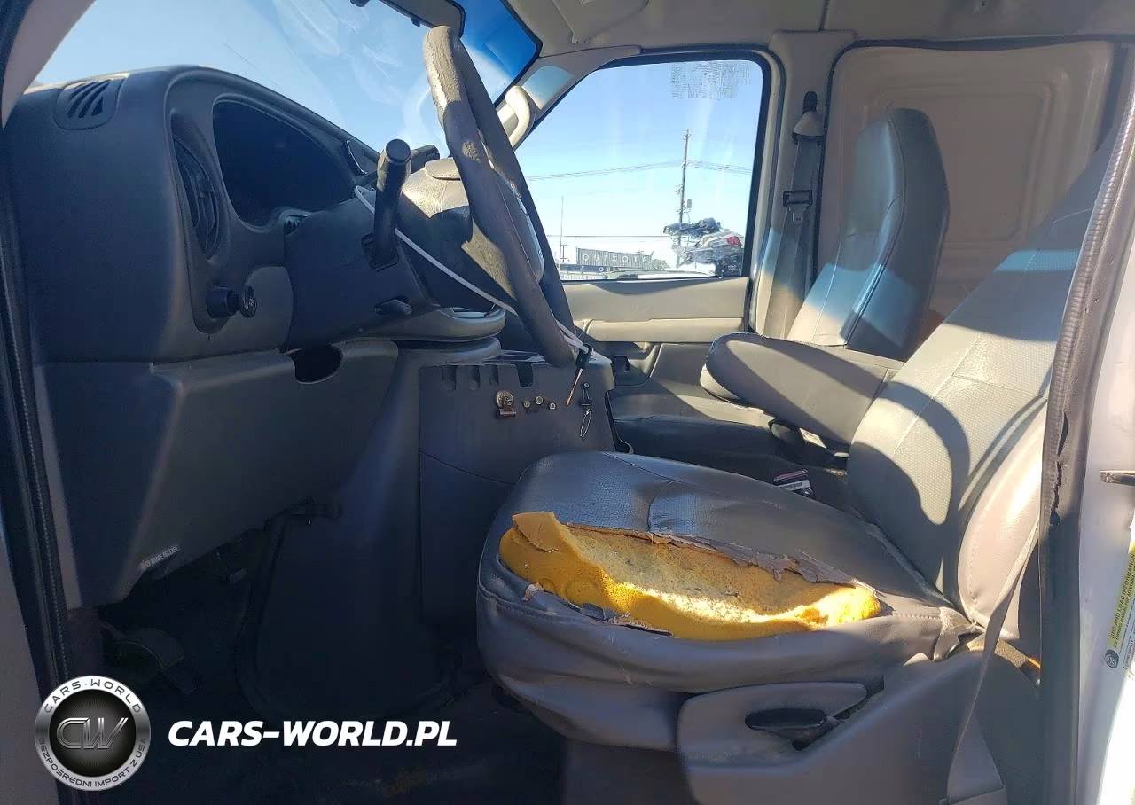 2005 Ford E150 Delivery Van VIN:1FTRE14W65HB31083 - 7